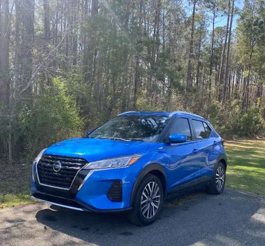 2021 Nissan Kicks SV